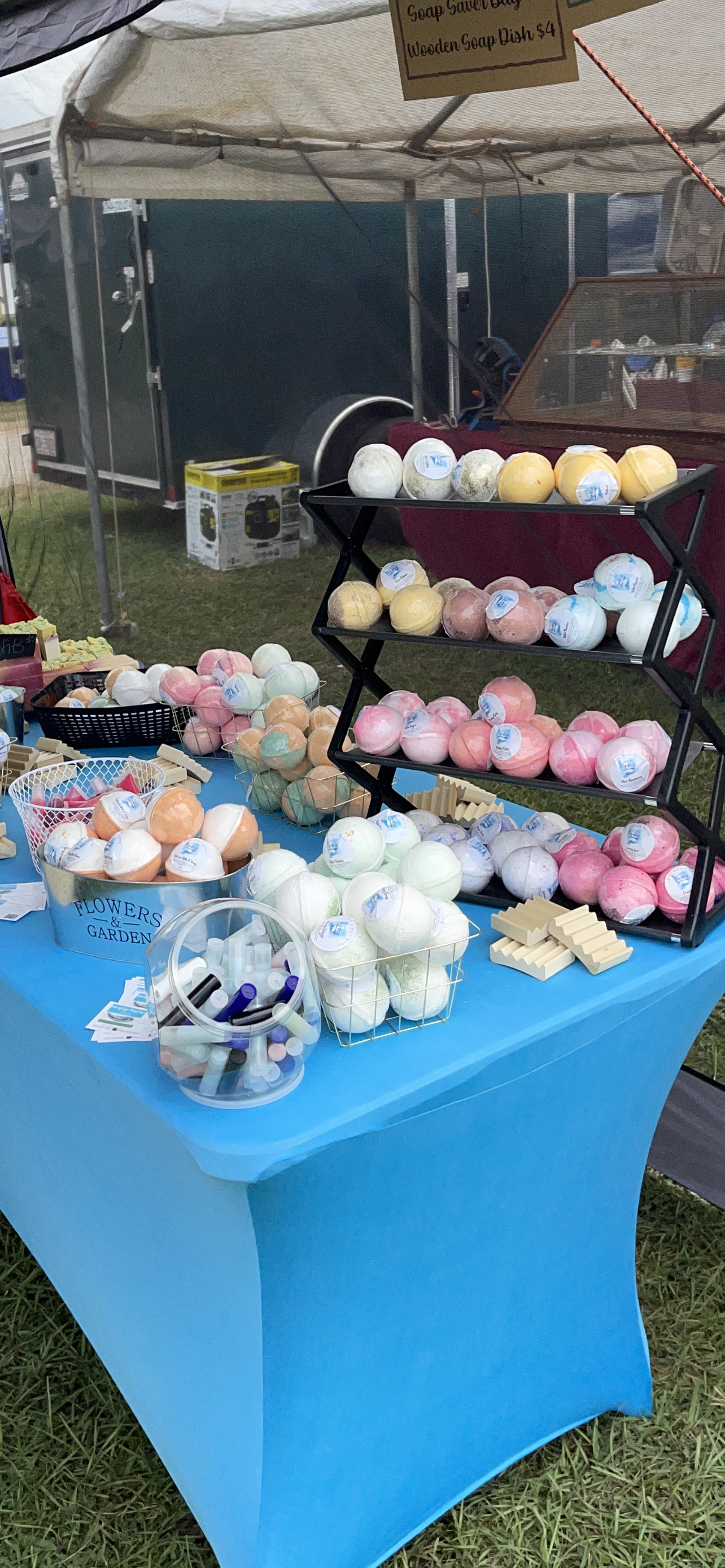 Buy 3 Get 3–Bath Bombs